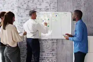 Los Roles de los Equipos Agile: Clave para el Éxito en la Transformación Ágil | Hito Agile